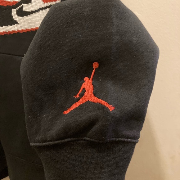 Embroided 'OG Black Toe' Jordan 1s Hoodie - Picture 5 of 10